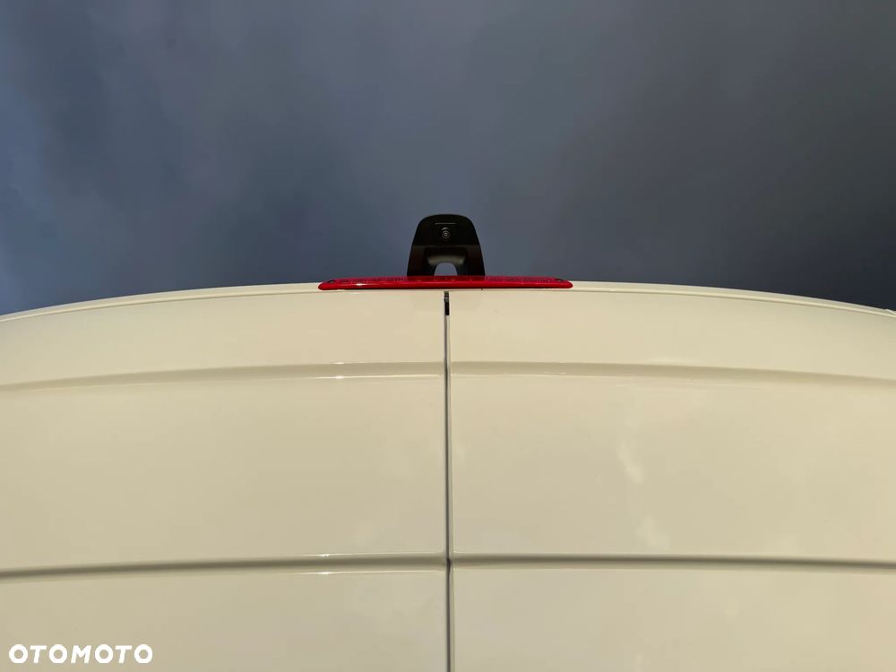 Mercedes-Benz eSprinter - 32