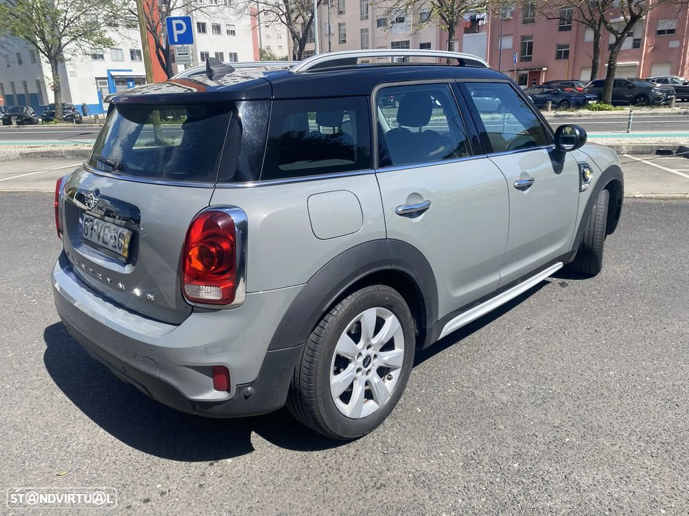 MINI Countryman Cooper ALL4 Auto - 3