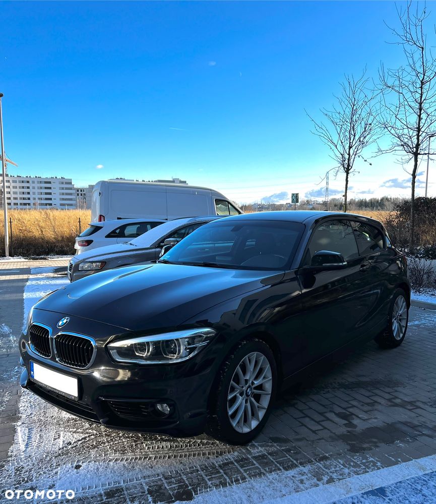 BMW Seria 1 118d Sport Line - 3