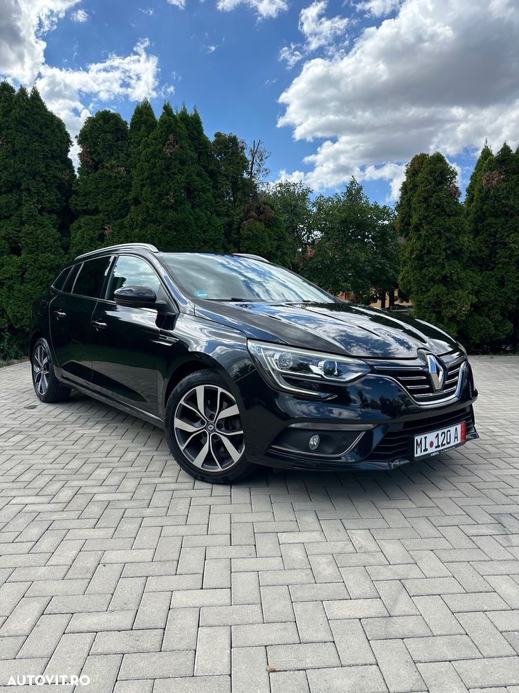 Renault Megane ENERGY dCi 130 BOSE EDITION - 9