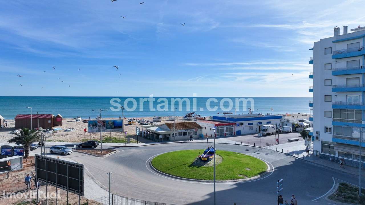 Apartamento T2 Venda em Armação de Pêra,Silves - Grande imagem: 3/30