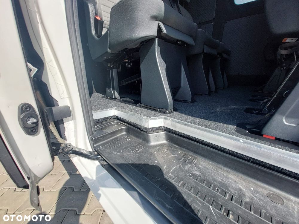 Volkswagen Crafter Maxi LONG - 24