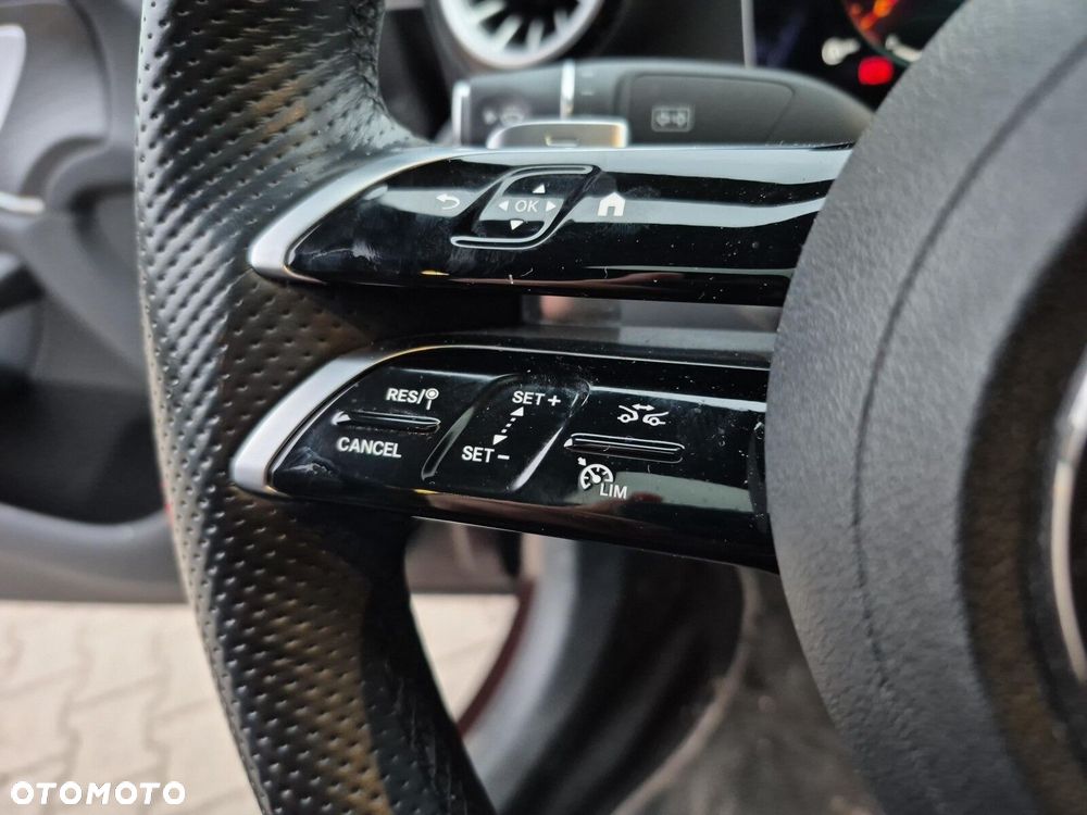 Mercedes-Benz CLS - 23