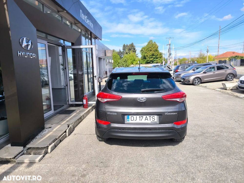 Hyundai Tucson 1.6 GDI 2WD 6MT ISG Comfort - 4