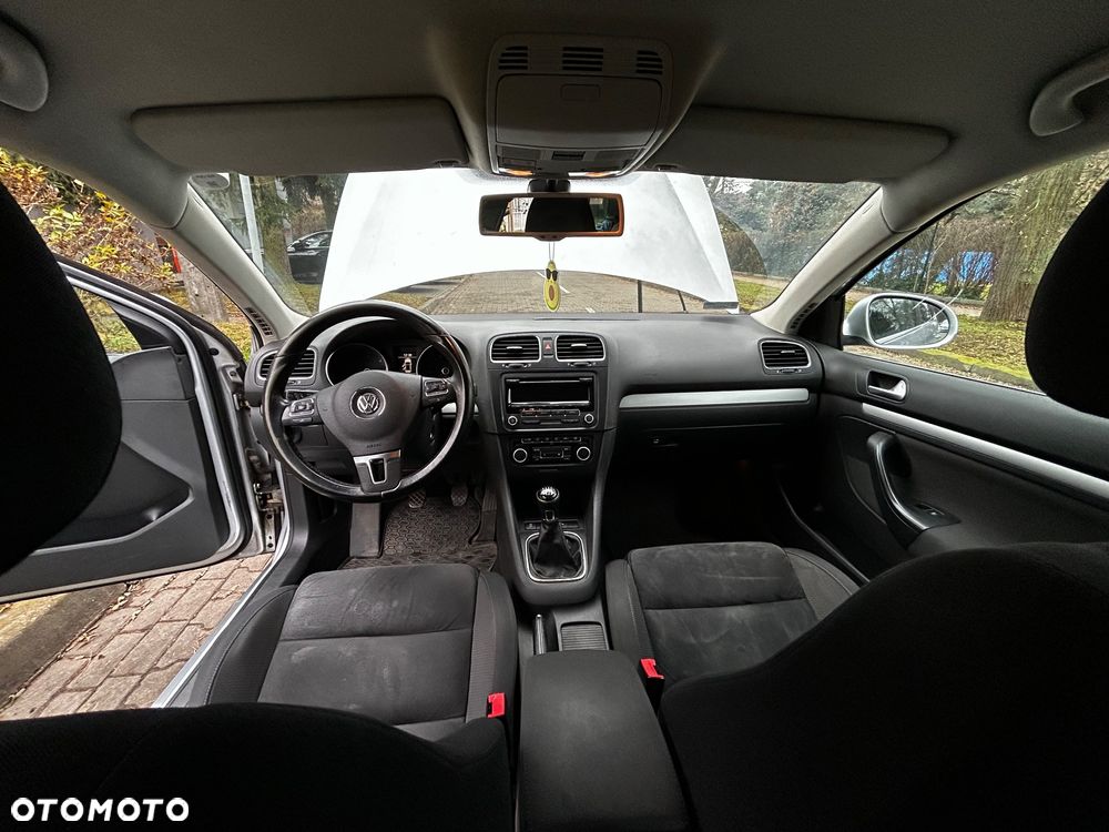 Volkswagen Golf 2.0 TDI Highline - 17