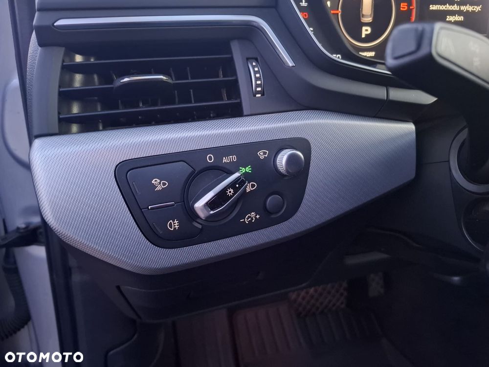 Audi A4 Avant 2.0 TDI S tronic - 13