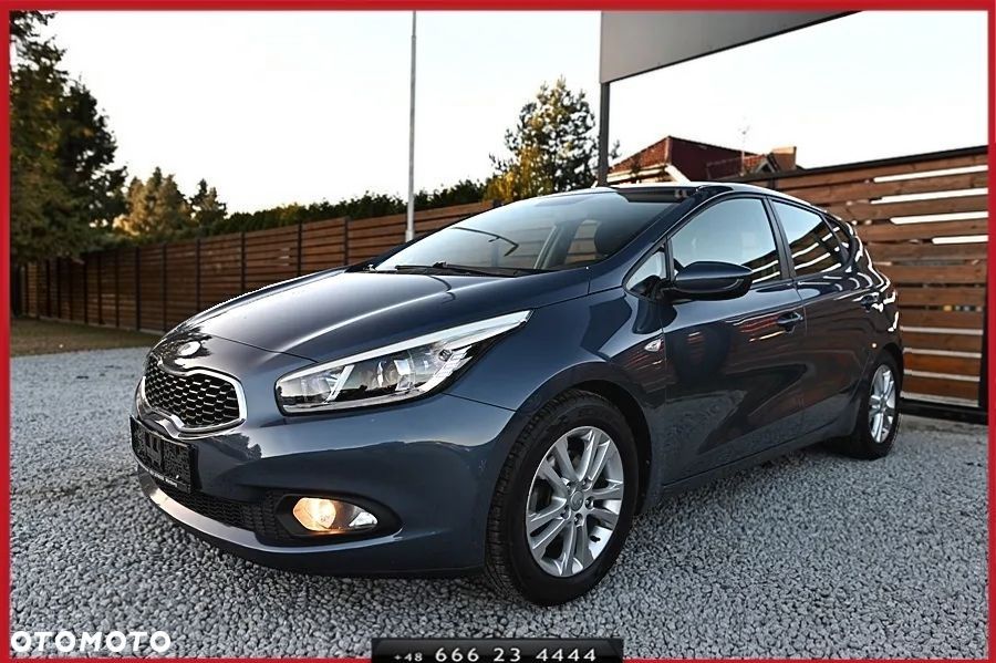 Kia Ceed 2013 photo 4