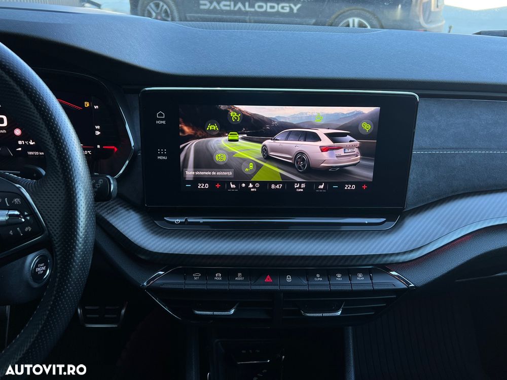 Skoda Octavia 2.0 TDI DSG RS Plus - 11