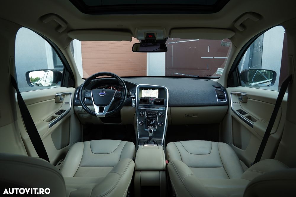 Volvo XC 60 D4 AWD Geartronic Summum - 5