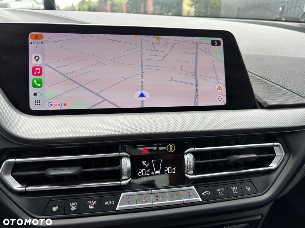 BMW Seria 1 118d - 32