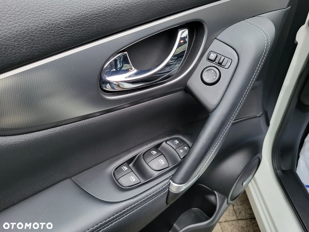 Nissan Qashqai 1.2 DIG-T Tekna+ Xtronic - 8