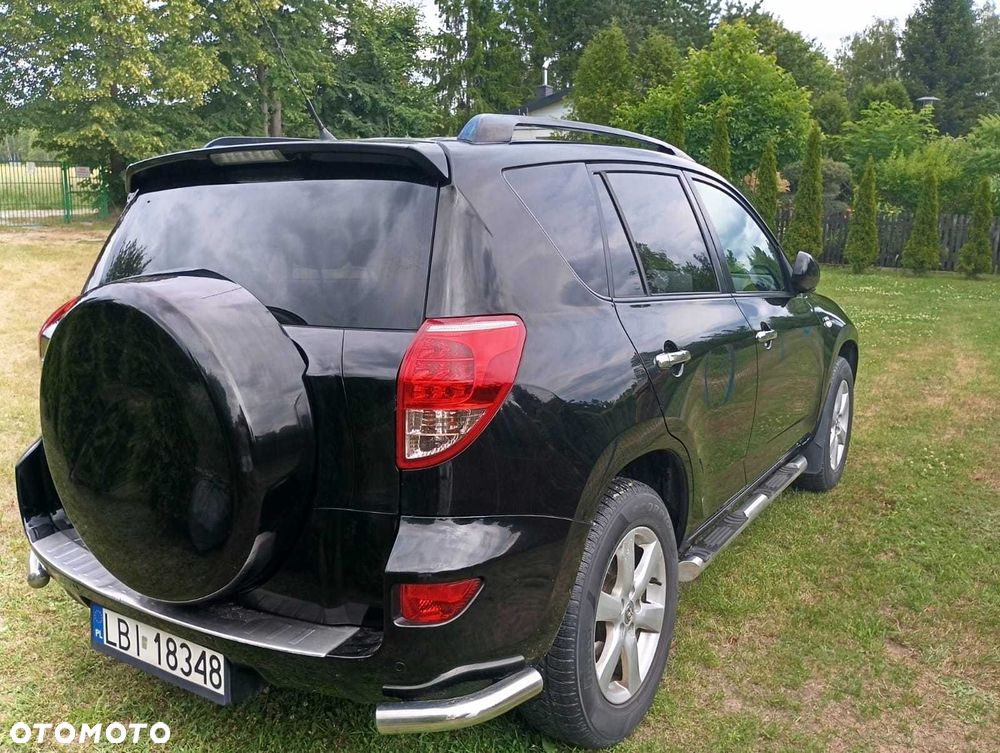 Toyota RAV4 - 2