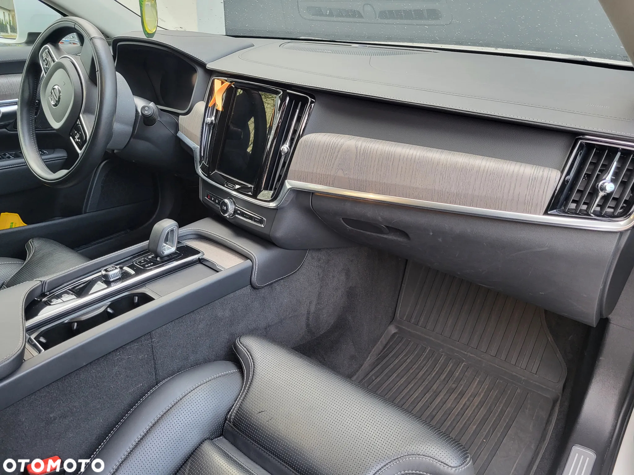 Volvo V90 D5 AWD Momentum Pro - 15
