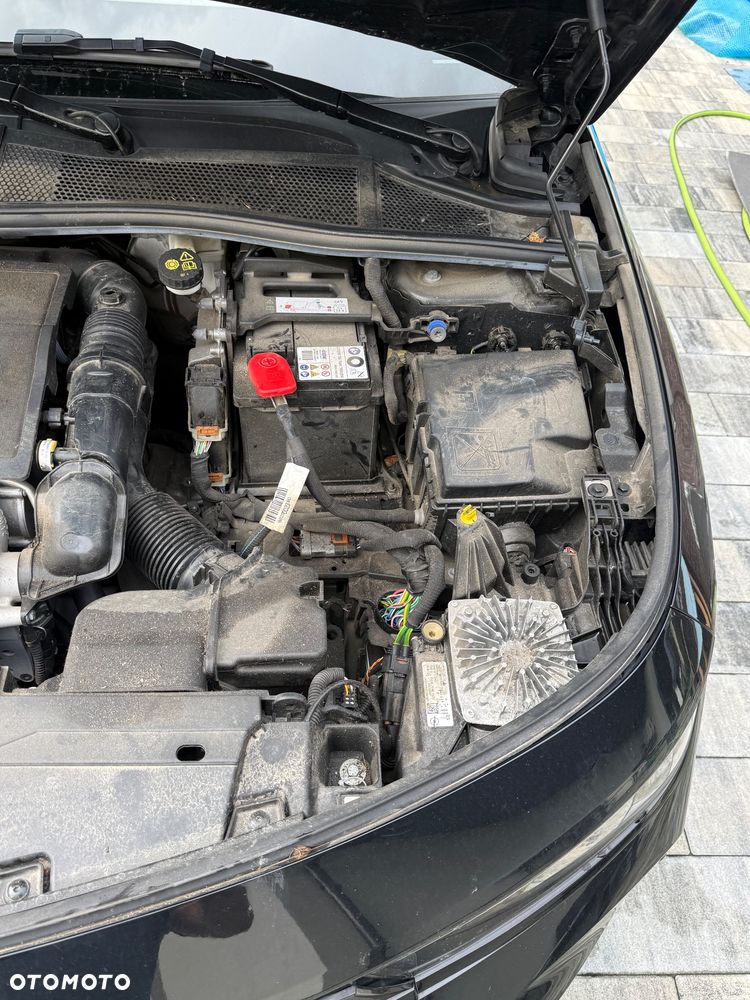 Opel Astra 1.2 T GS Line S&S - 14