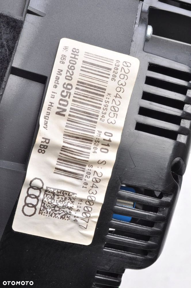 AUDI A4 B7 1.8T 20V 163KM LICZNIK ZEGARY UK 8H0920950N - 6
