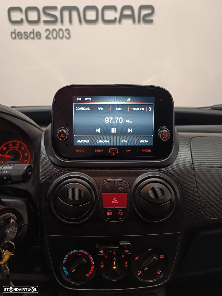 Fiat Fiorino 1.3 M-jet Adventure - 27