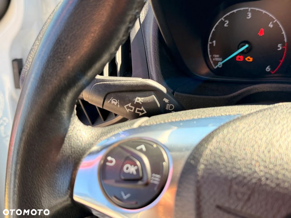 Ford Tourneo Connect 1.5 EcoBlue Active - 19