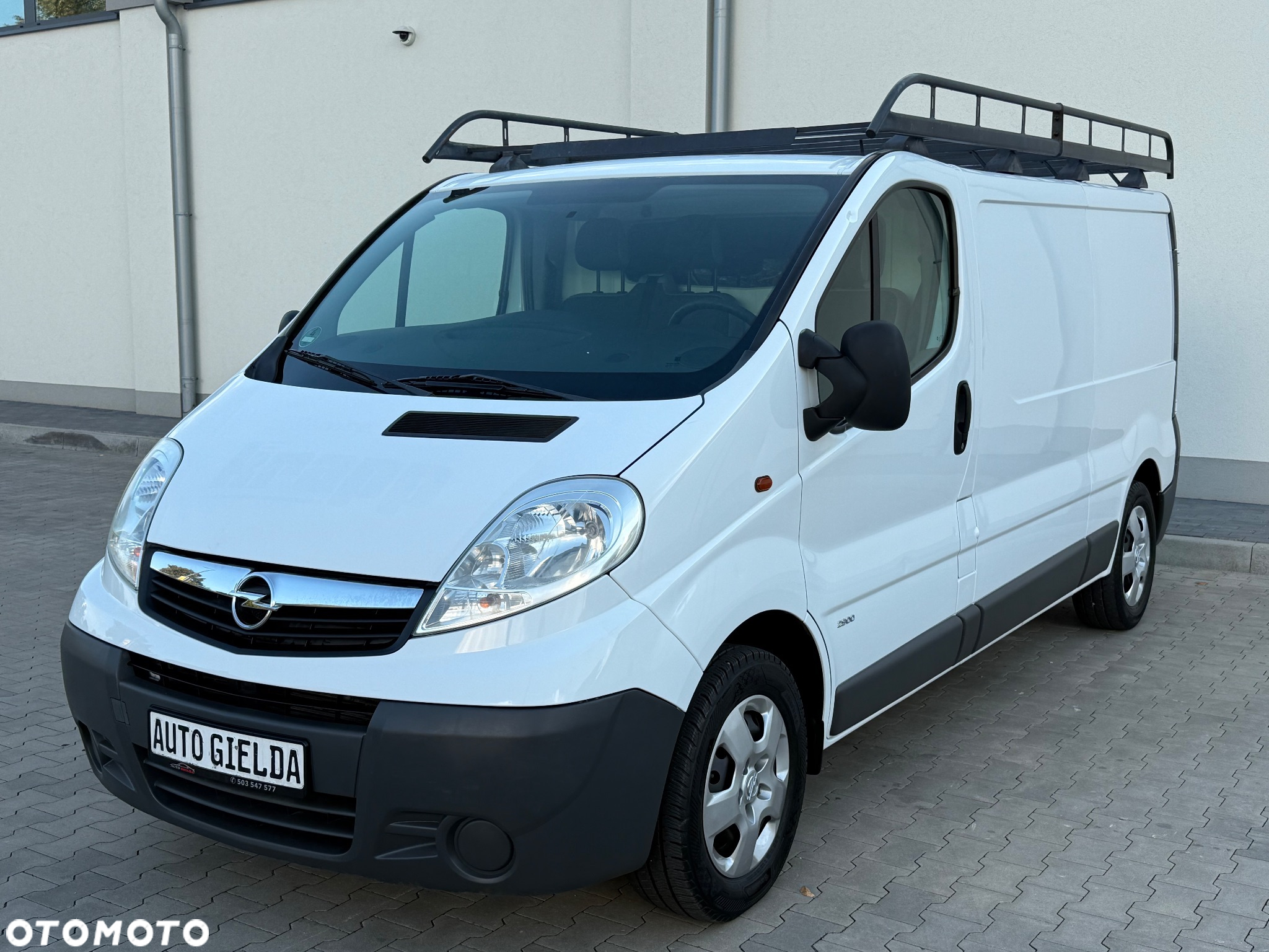 Opel Vivaro - 4