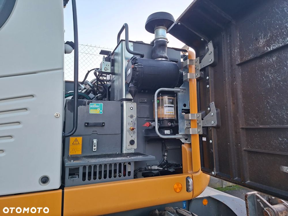 Liebherr A 914 compact Rototilt - 17