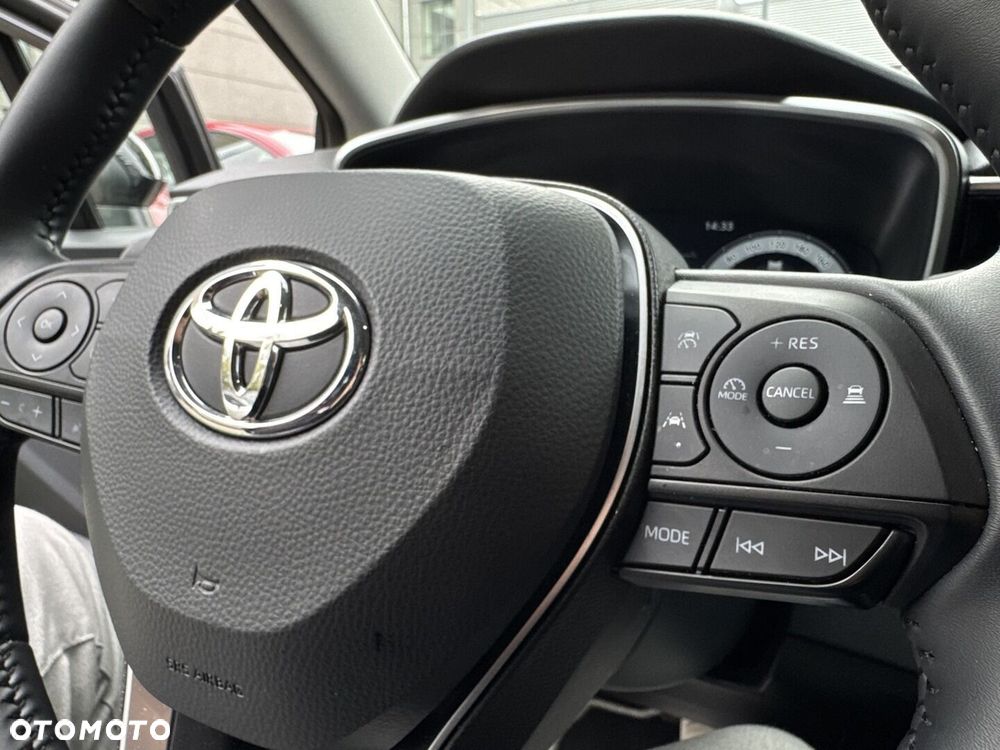 Toyota Corolla 1.8 Hybrid Style - 18