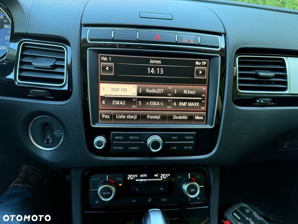 Volkswagen Touareg - 19