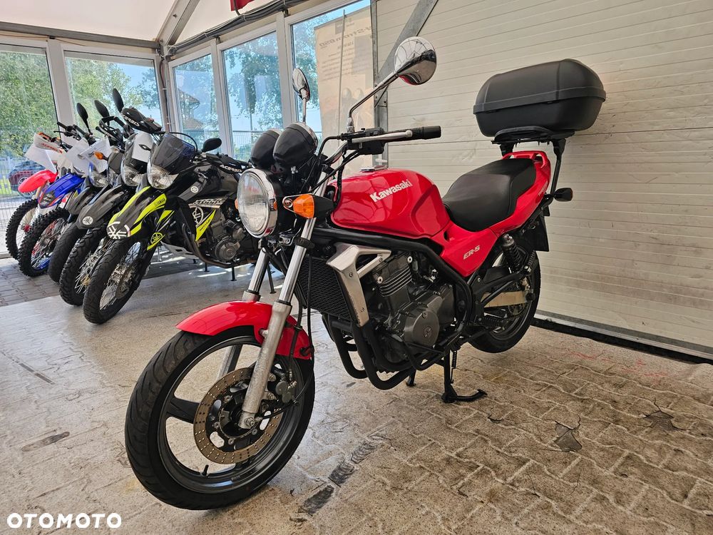 Kawasaki ER - 11