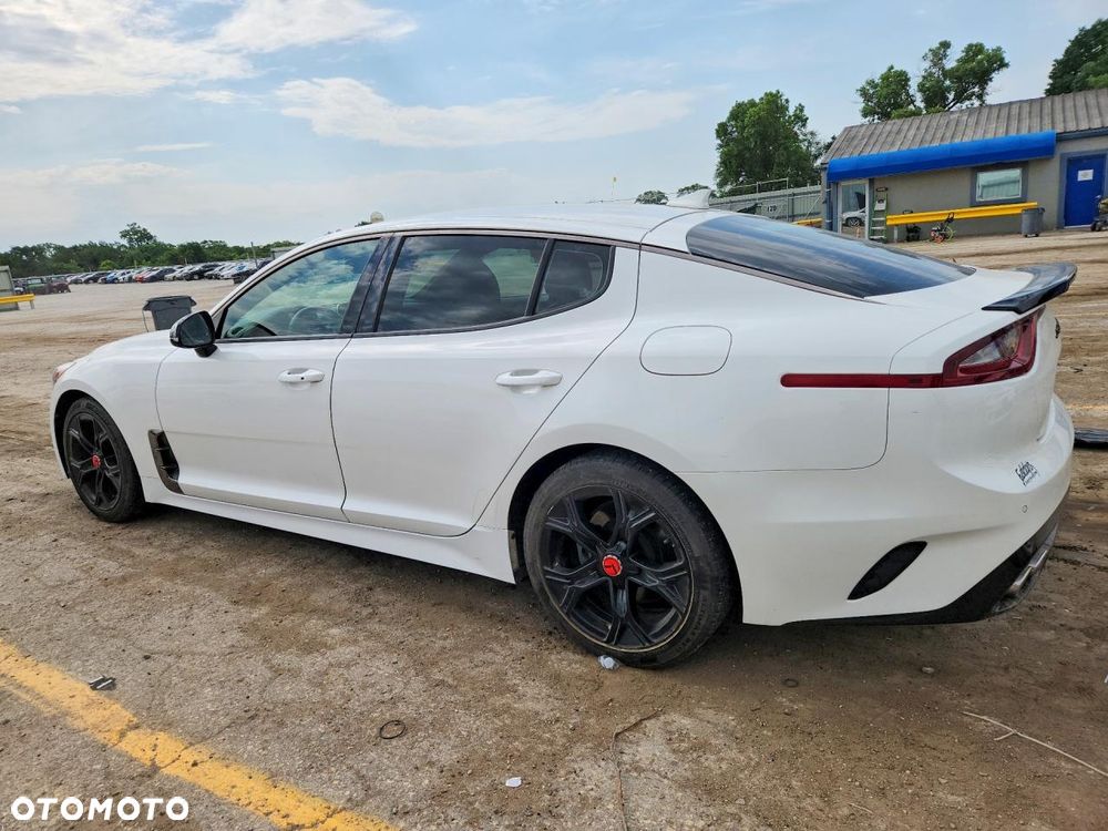 Kia Stinger 2.0 T-GDI GT Line - 2