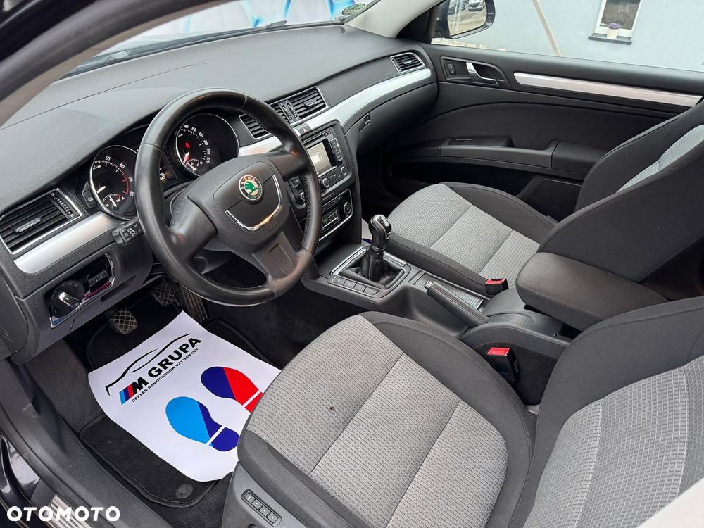 Skoda Superb 1.8 TSI FAMILY - 12