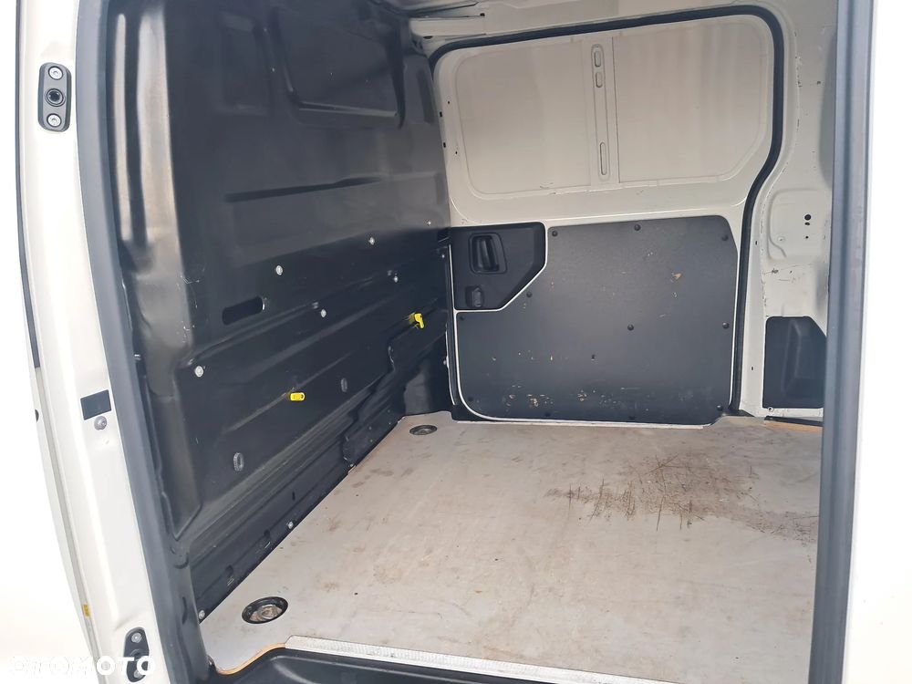 Citroën Jumpy - 13