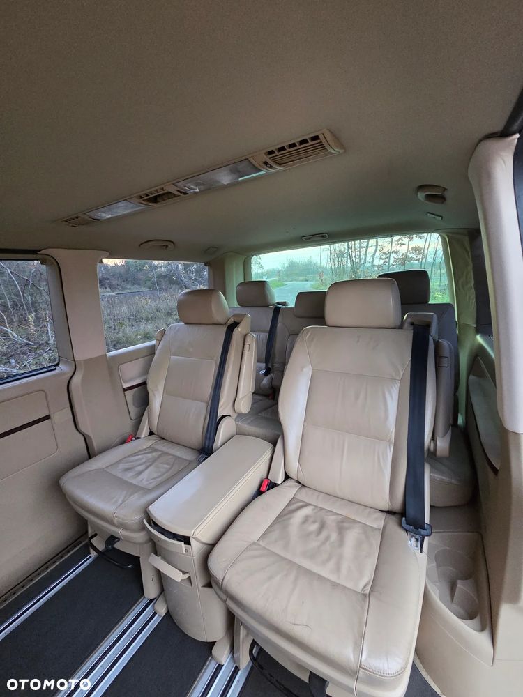 Volkswagen Multivan - 6