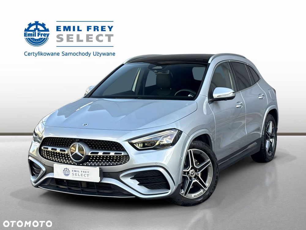 Mercedes-Benz GLA - 2