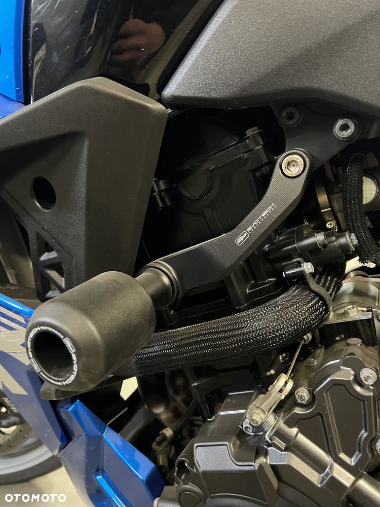 Suzuki GSX-R - 7