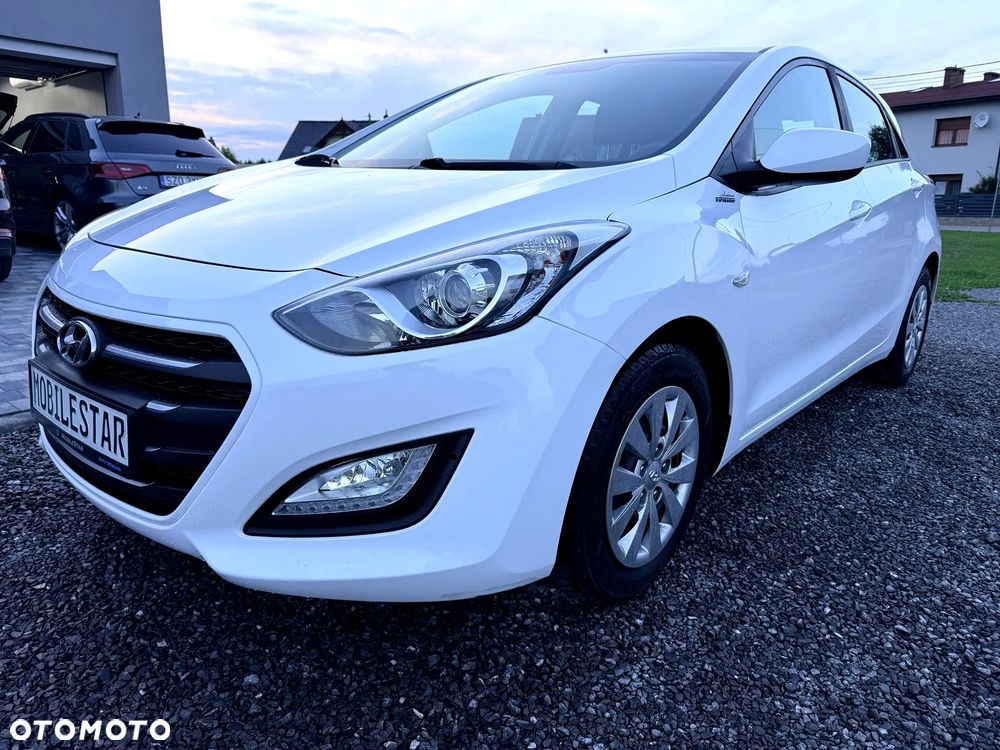 Hyundai i30 1.4 Family - 21