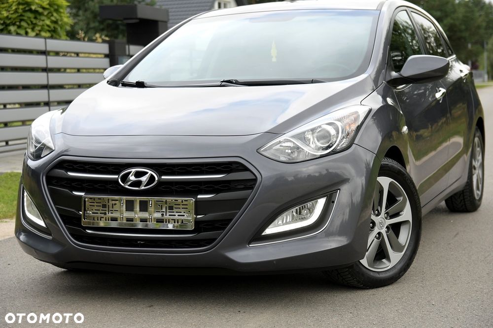 Hyundai i30 blue 1.6 GDI DCT Premium - 1