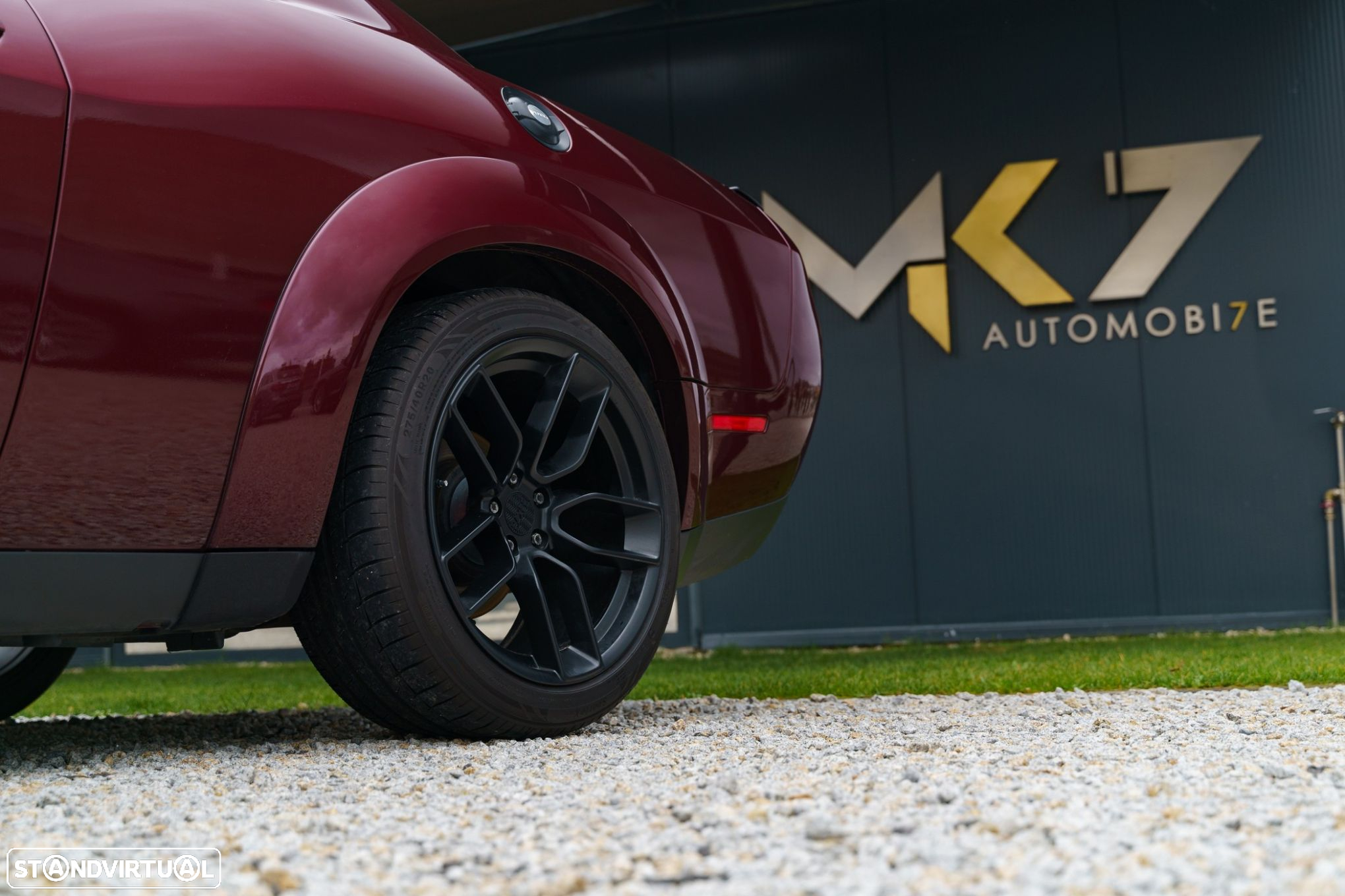 Dodge Challenger Auto SXT Plus - 4