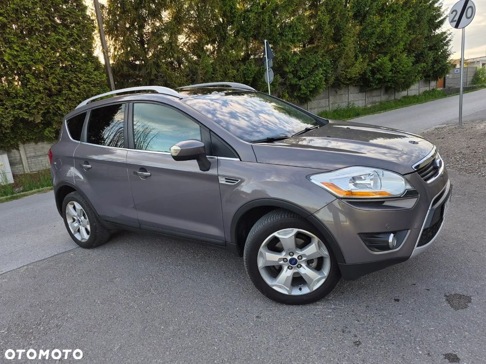 Ford Kuga 2.0 TDCi 4x4 Titanium - 14