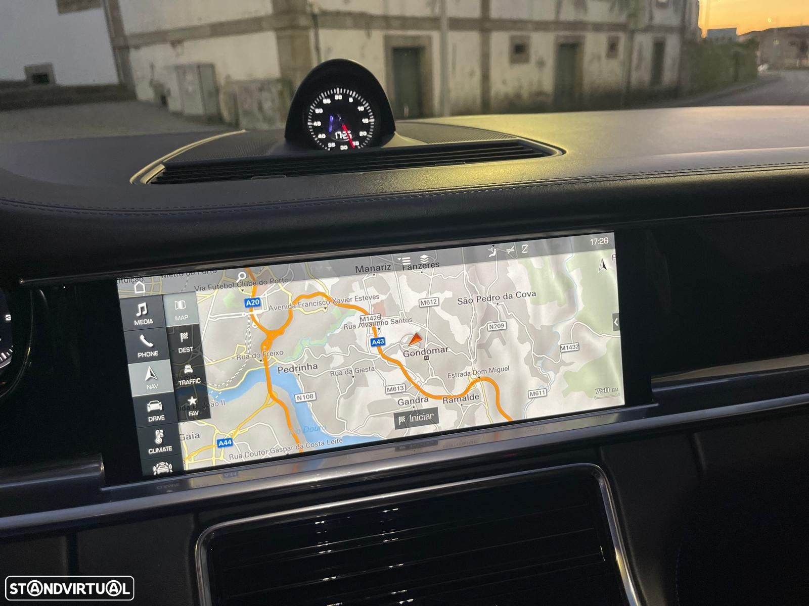 Porsche Panamera 4 S - 25