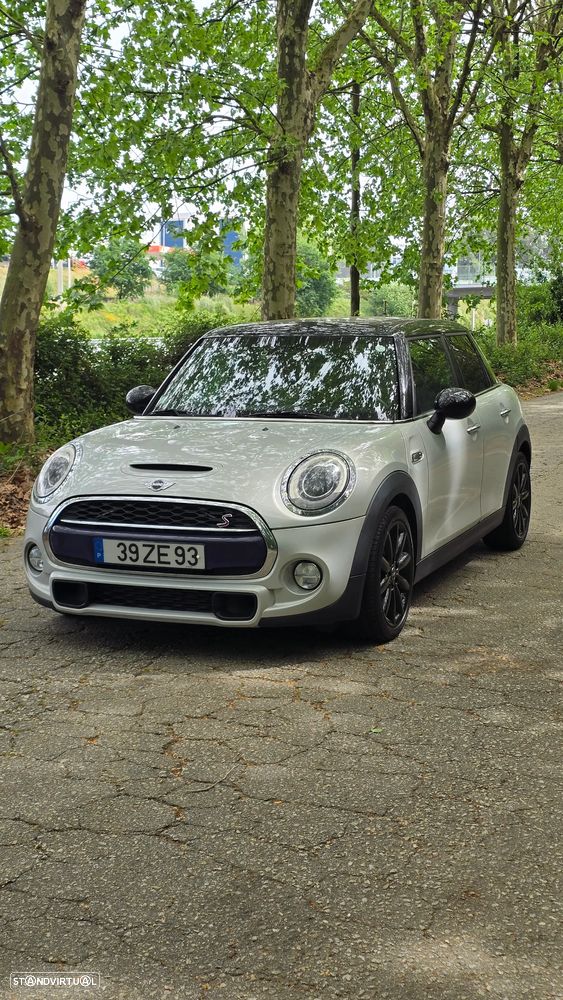 MINI 5 Portas Cooper SD - 23