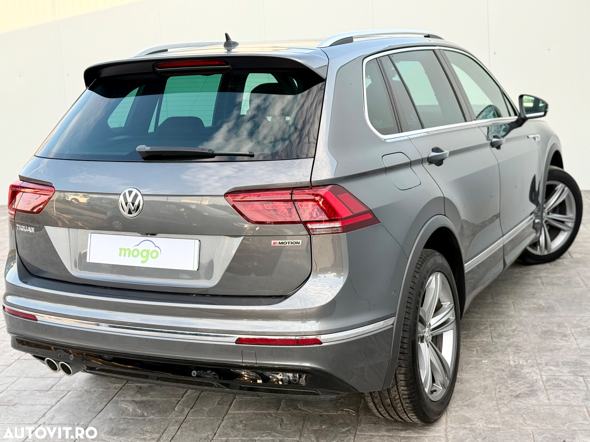 Volkswagen Tiguan 2.0 TDI SCR 4MOTION (BlueMotion Techn.) DSG Highline - 4