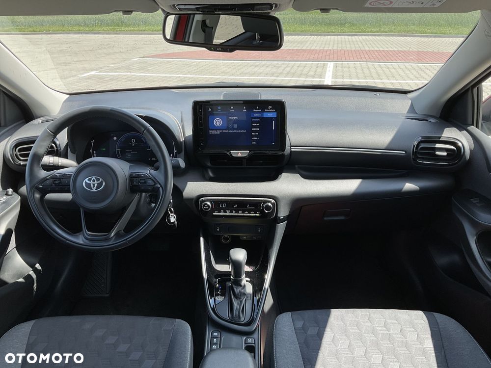 Toyota Yaris Hybrid 1.5 Style - 19