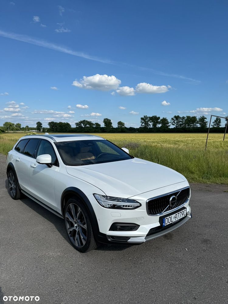 Volvo V90 Cross Country B5 D AWD Ultimate - 5