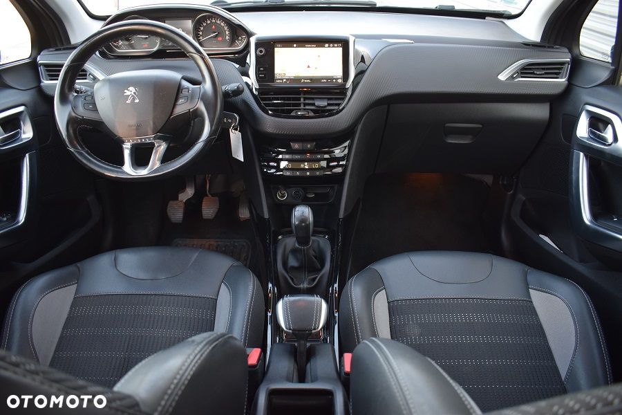 Peugeot 2008 PureTech 110 Stop&Start Allure - 4