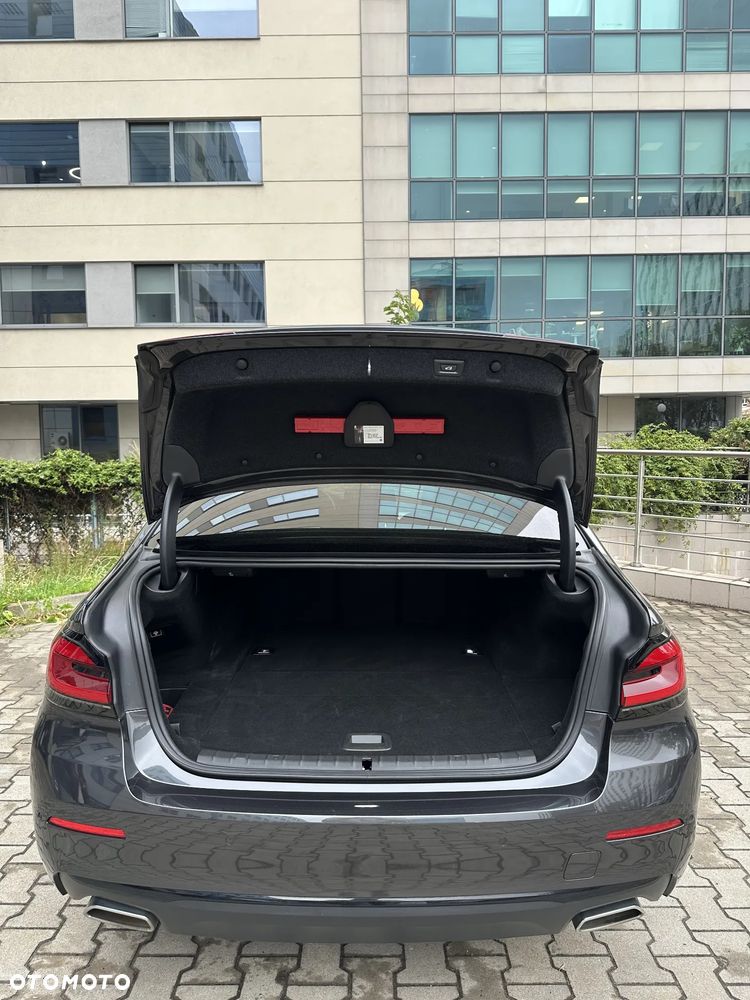 BMW Seria 5 - 29