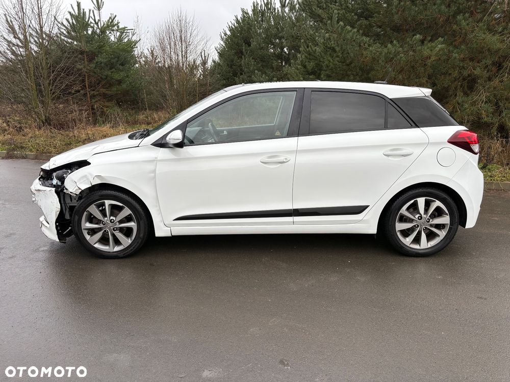 Hyundai i20 1.2 Intro Edition - 25