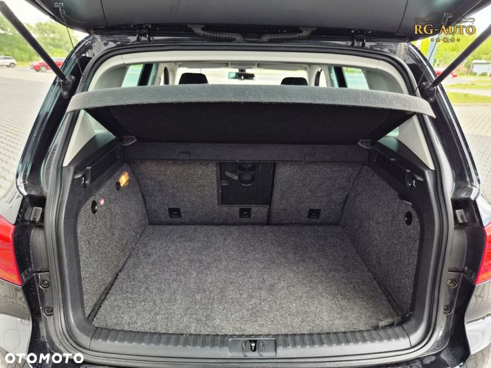 Volkswagen Tiguan - 38