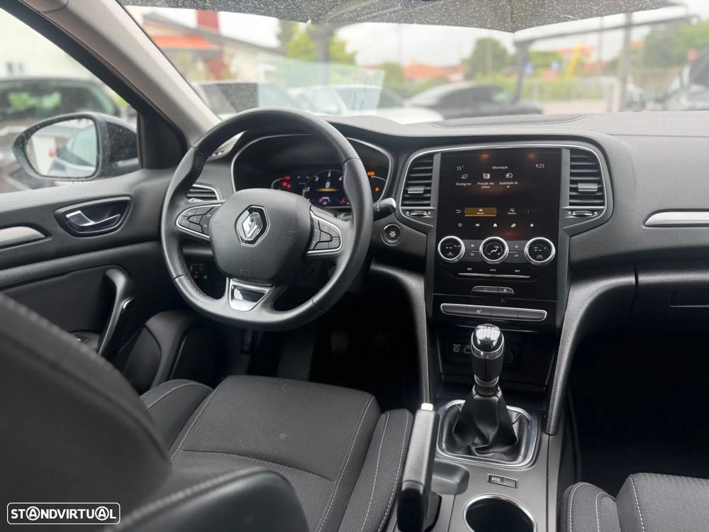 Renault Mégane - 8