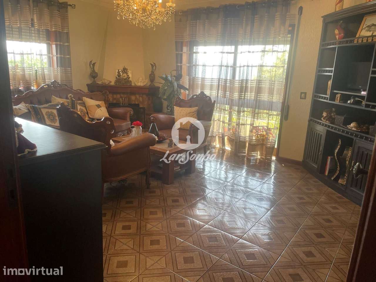 Moradia Bifamiliar T3+T2 em Guidões, Trofa - Grande imagem: 3/10