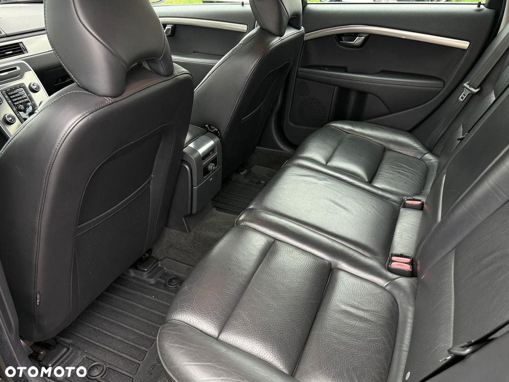 Volvo V70 - 30