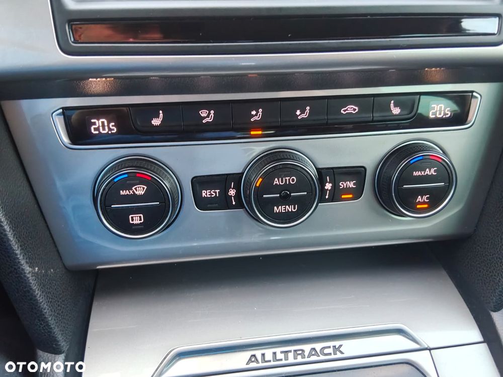 Volkswagen Passat Alltrack 2.0 TDI SCR 4Mot DSG - 14