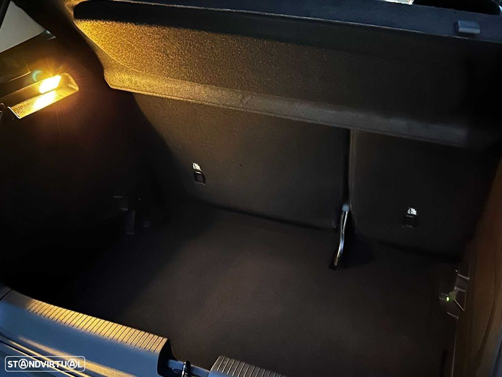 Opel Crossland 1.2 T Business Edition - 16